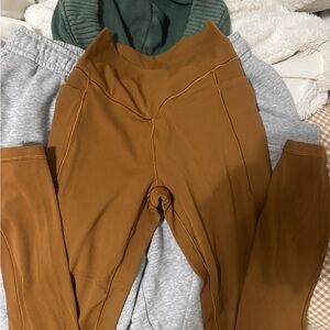 aerie crossover leggings w pockets
